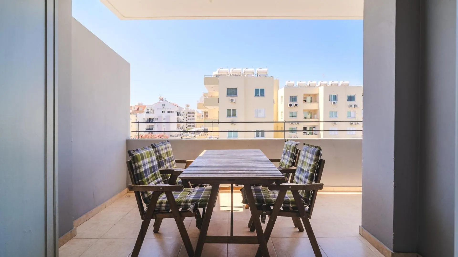 Athina Mackenzie 2 Bedroom Flat With Pool Larnaca Apartment