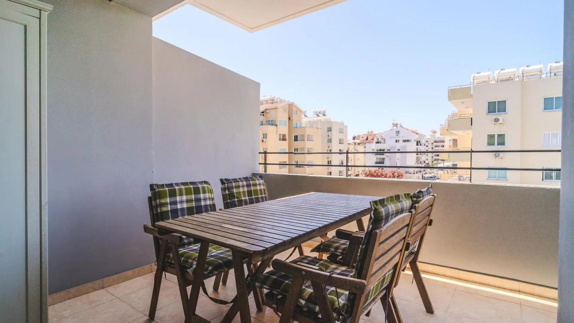 Apartment Athina Mackenzie 2 Bedroom Flat With Pool Larnaca Cyprus